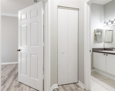 2262 Chianti Place - Photo Thumbnail 19