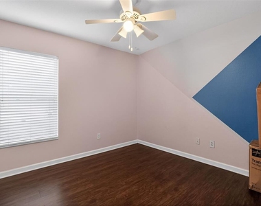 11519 Misty Isle Lane - Photo Thumbnail 12