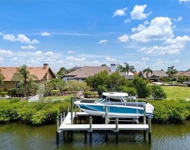 949 Allegro Lane - Photo Thumbnail 17