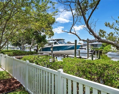 949 Allegro Lane - Photo Thumbnail 35
