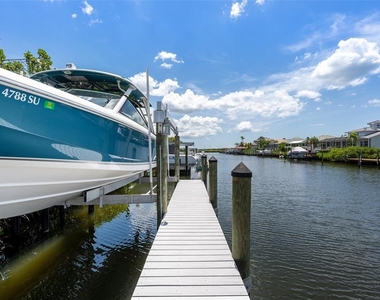 949 Allegro Lane - Photo Thumbnail 43
