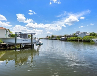 949 Allegro Lane - Photo Thumbnail 45