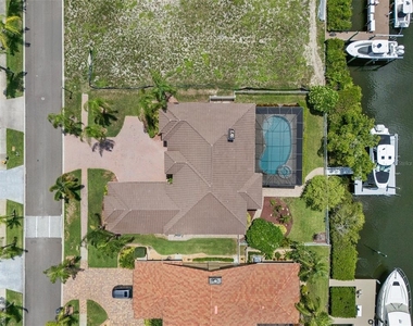 949 Allegro Lane - Photo Thumbnail 6
