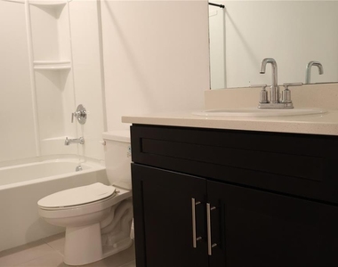 3635 Davenport Creek Court - Photo Thumbnail 26