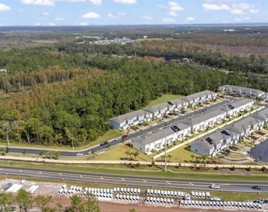 3635 Davenport Creek Court - Photo Thumbnail 36