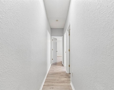 6437 93rd Terrace N - Photo Thumbnail 25