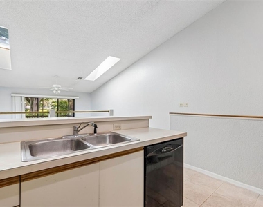 6437 93rd Terrace N - Photo Thumbnail 22