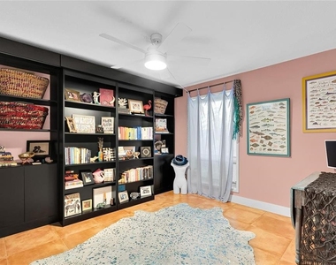 910 Pinellas Bayway S - Photo Thumbnail 13