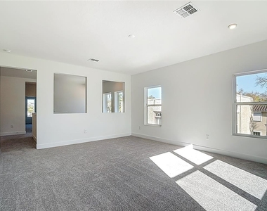 410 S West Shore Boulevard - Photo Thumbnail 47