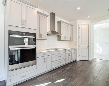 410 S West Shore Boulevard - Photo Thumbnail 17