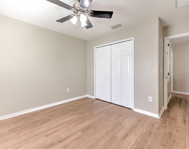 4752 Patagonia Place - Photo Thumbnail 38