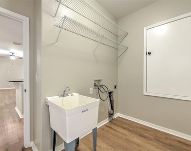 4752 Patagonia Place - Photo Thumbnail 27
