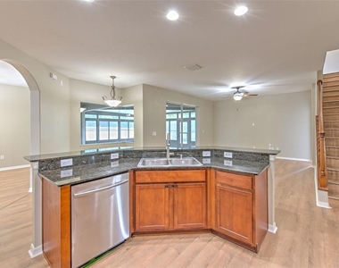 4752 Patagonia Place - Photo Thumbnail 24