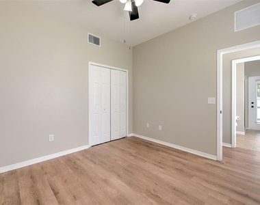 4752 Patagonia Place - Photo Thumbnail 46