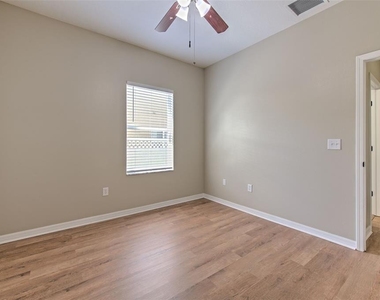 4752 Patagonia Place - Photo Thumbnail 43