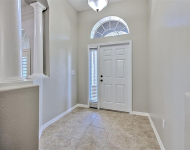 4752 Patagonia Place - Photo Thumbnail 12