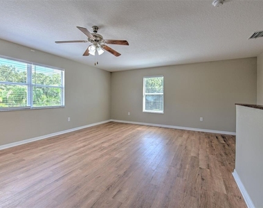 4752 Patagonia Place - Photo Thumbnail 31