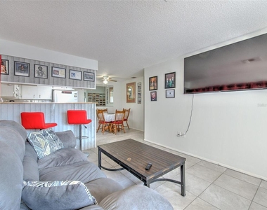 4313 Tahitian Gardens Circle - Photo Thumbnail 5