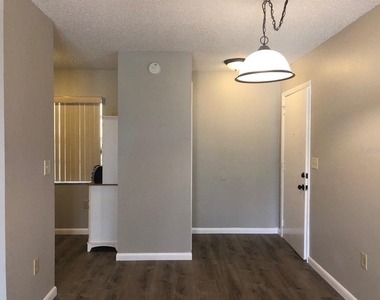4008 El Merita Court - Photo Thumbnail 2
