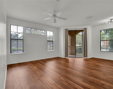 6171 Metrowest Boulevard - Photo Thumbnail 10