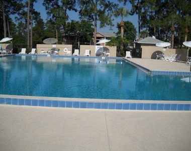 2545 Oak Park Way - Photo Thumbnail 17
