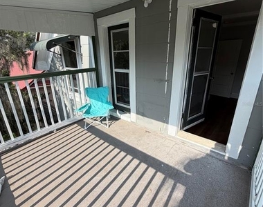 118 N Beaumont Avenue - Photo Thumbnail 24