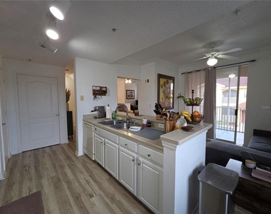 12110 Poppy Field Lane - Photo Thumbnail 10