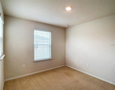 2932 Cello Lane - Photo Thumbnail 30