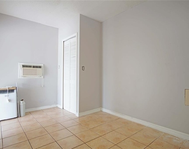 4645 Saddle Creek Place - Photo Thumbnail 35