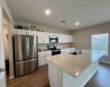 870 Sand Sea Place - Photo Thumbnail 5