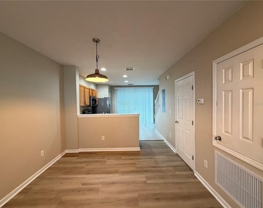 4430 Sw 49th Avenue - Photo Thumbnail 7