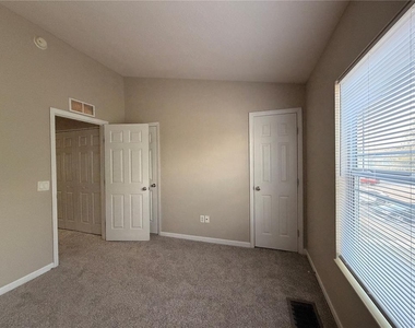4430 Sw 49th Avenue - Photo Thumbnail 26