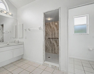 20811 Sw 81st Loop - Photo Thumbnail 31