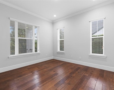 835 W Canton Avenue - Photo Thumbnail 10