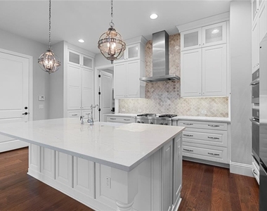 835 W Canton Avenue - Photo Thumbnail 8