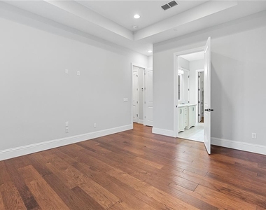835 W Canton Avenue - Photo Thumbnail 16