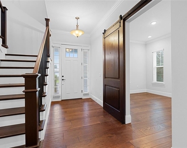 835 W Canton Avenue - Photo Thumbnail 3