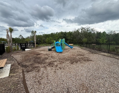 2563 Skyline Loop - Photo Thumbnail 19