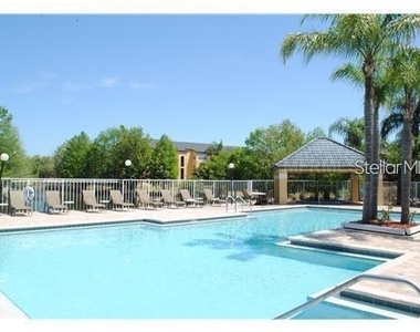 5713 Gatlin Avenue - Photo Thumbnail 4
