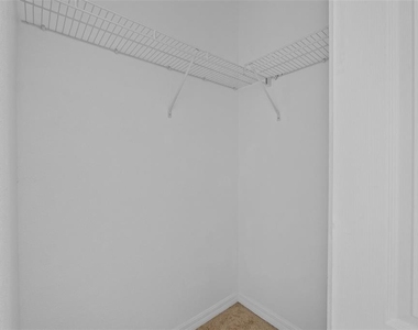 10325 Manderley Way - Photo Thumbnail 62