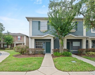 10325 Manderley Way - Photo Thumbnail 3