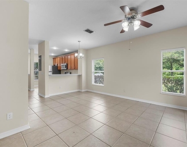 10325 Manderley Way - Photo Thumbnail 30