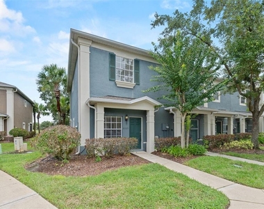 10325 Manderley Way - Photo Thumbnail 2