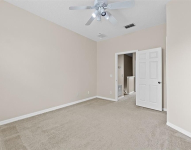 10325 Manderley Way - Photo Thumbnail 45