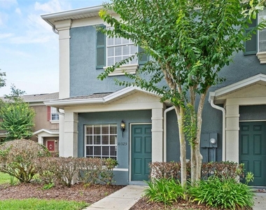 10325 Manderley Way - Photo Thumbnail 5