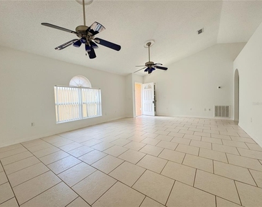 6867 Belmar Drive - Photo Thumbnail 5