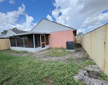 6867 Belmar Drive - Photo Thumbnail 26