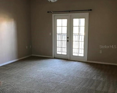 10831 Windsor Walk Drive - Photo Thumbnail 8