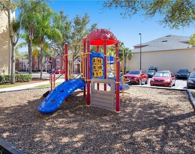 10831 Windsor Walk Drive - Photo Thumbnail 18
