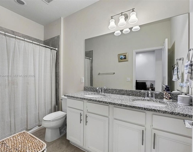 3953 Black Olive Lane - Photo Thumbnail 35
